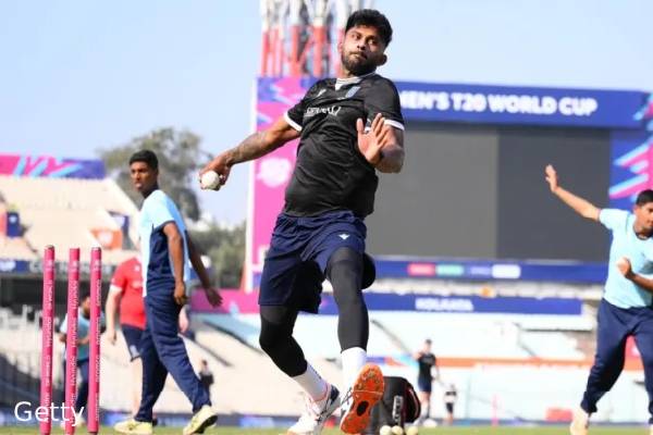 முழு நேர பீட்சா தயாரிப்பு; இடையில் கிரிக்கெட் - இலங்கையில் பிறந்து இத்தாலியில் கலக்கும் கிரிஷான் | Srilanka Born Crishan Pizza Maker To Italy Cricket