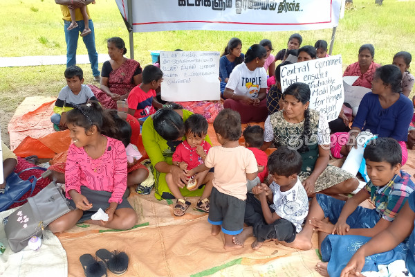 வடக்கு கிழக்கு ஒருங்கிணைப்பு குழுவின் கவனயீர்ப்பு போராட்டத்தின் இரண்டாம் நாள்(Photos) | North East Coordination Committee Strike