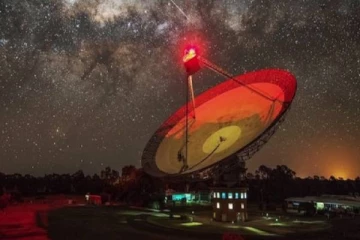 விண்வெளியில் கண்டுபிடிக்கப்பட்டுள்ள மர்ம ரேடியோ சிக்னல்! விஞ்ஞானிகள் ஆய்வு