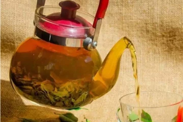 வெறும் வயிற்றில் பிரியாணி இலையில் டீ போட்டு குடித்தால் என்ன நடக்கும்? பலரும் அறியாத உண்மை