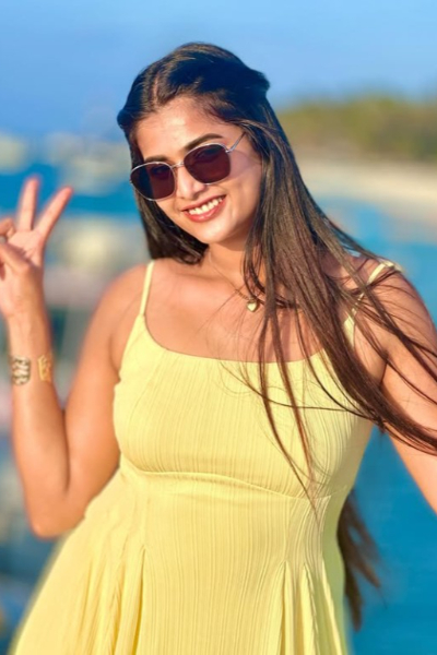 புதிய கார் வாங்கியுள்ள சின்ன மருமகள் சீரியல் நடிகை சங்கவி... அழகிய வீடியோ இதோ | Chinna Marumagal Serial Actress Buys New Car