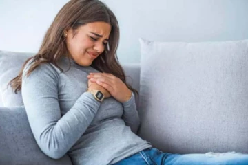 நெஞ்சுவலி மற்றும் மாரடைப்பு வித்தியாசம் என்ன? எவ்வாறு கண்டுபிடிப்பது?