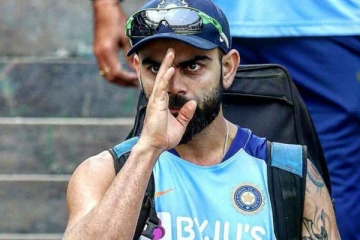 கேப்டன் பதவியிலிருந்து நீக்கப்பட்டதால் விரக்தி... கோலி அதிரடி முடிவு? கசிந்த முக்கிய தகவல்