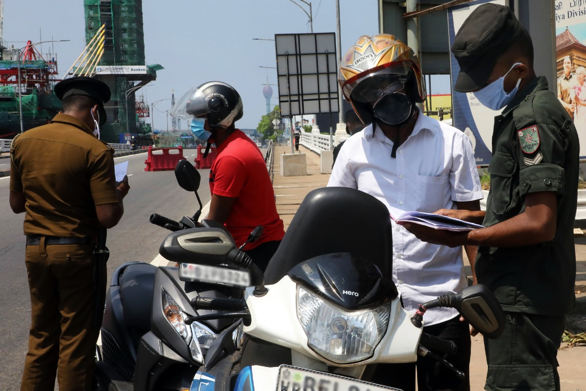 சாரதிகளுக்கு வெளியான எச்சரிக்கை ; காத்திருக்கும் தண்டனை | Warning To Drivers Penalties Await