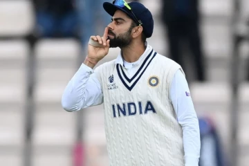 இந்திய அணியின் கேப்டன் பதவியில் இருந்து விராட் கோலி விலகல் - ரசிகர்கள் அதிர்ச்சி