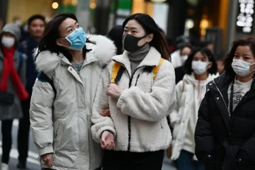 சீனா பயணிகளுக்கு கொரோனா கட்டுப்பாடுகளை தளர்த்திய நாடு!