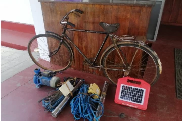 முல்லைத்தீவில் பல்வேறு திருட்டு சம்பவங்களுடன் தொடர்புடைய மூவர் கைது