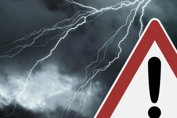 7 மாவட்டங்களுக்கு மின்னல் அபாய எச்சரிக்கை | Lightning Warning Issued For 7 Districts