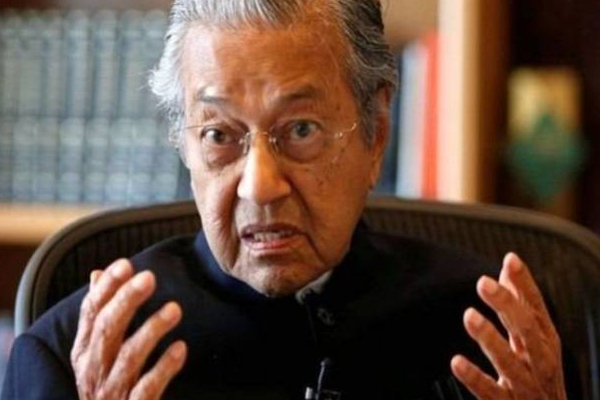 மலேசியாவின் முன்னாள் பிரதமர் திடீரென வைத்தியசாலையில் அனுமதி! | Former Pm Malaysia Mahathir Admitted To Hospital