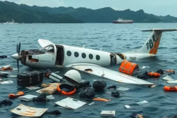 உலகை உலுக்கிய மற்றுமொரு விமான விபத்தில் 12 பேர் பலி; உயிர் பிழைத்த ஐவர்