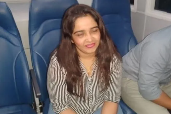 கனேமுல்ல சஞ்சீவ கொலைக்கு முன் இஷாரா செவ்வந்தியிடம் உதவிகோரிய பெண் யார்? | Woman Seeks Help From Ishara In Sanjeeva Murder