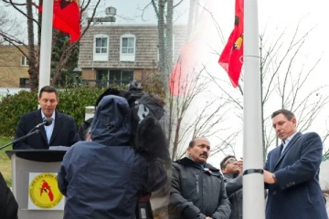 தமிழீழத்திற்கு கிடைத்த அங்கீகாரம்: முதன்முறையாக பறந்த தேசியக்கொடி (படங்கள்)