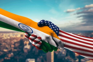 இந்தியாவுக்கு உதவிக்கரம் நீட்டும் அமெரிக்கா..!