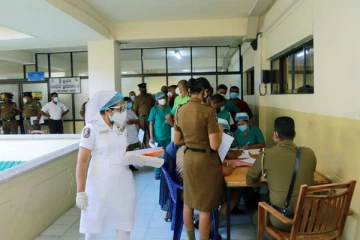 இராணுவ சிப்பாய் பொலிஸ் கான்ஸ்டபிள் மோதல்!