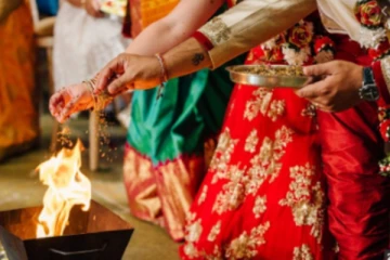 3 இடங்களில் திருமண நிகழ்வினை நடத்திய தம்பதியால் ஏற்பட்ட பாதிப்பு