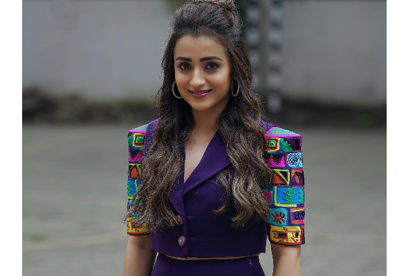 அது துளி கூட உண்மையில்லை: த்ரிஷா கோபமாக கொடுத்த விளக்கம் | Trisha Not Entering Politics