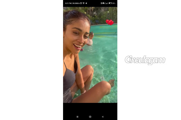 மகளுடன் பிரபல 5 ஸ்டார் ஹோட்டலில் ஜாலியாக இருக்கும் நடிகை ஸ்ரேயா சரண்- ஒரு நாள் வாடகையே இவ்வளவா? | Actress Shriya Saran Enjoying Her Days With Family