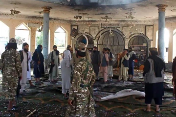 ஆப்கானிஸ்தானில் நடந்த கொடூரம்! - 100க்கும் மேற்பட்டவர்கள் பரிதாபமாகச் சாவு