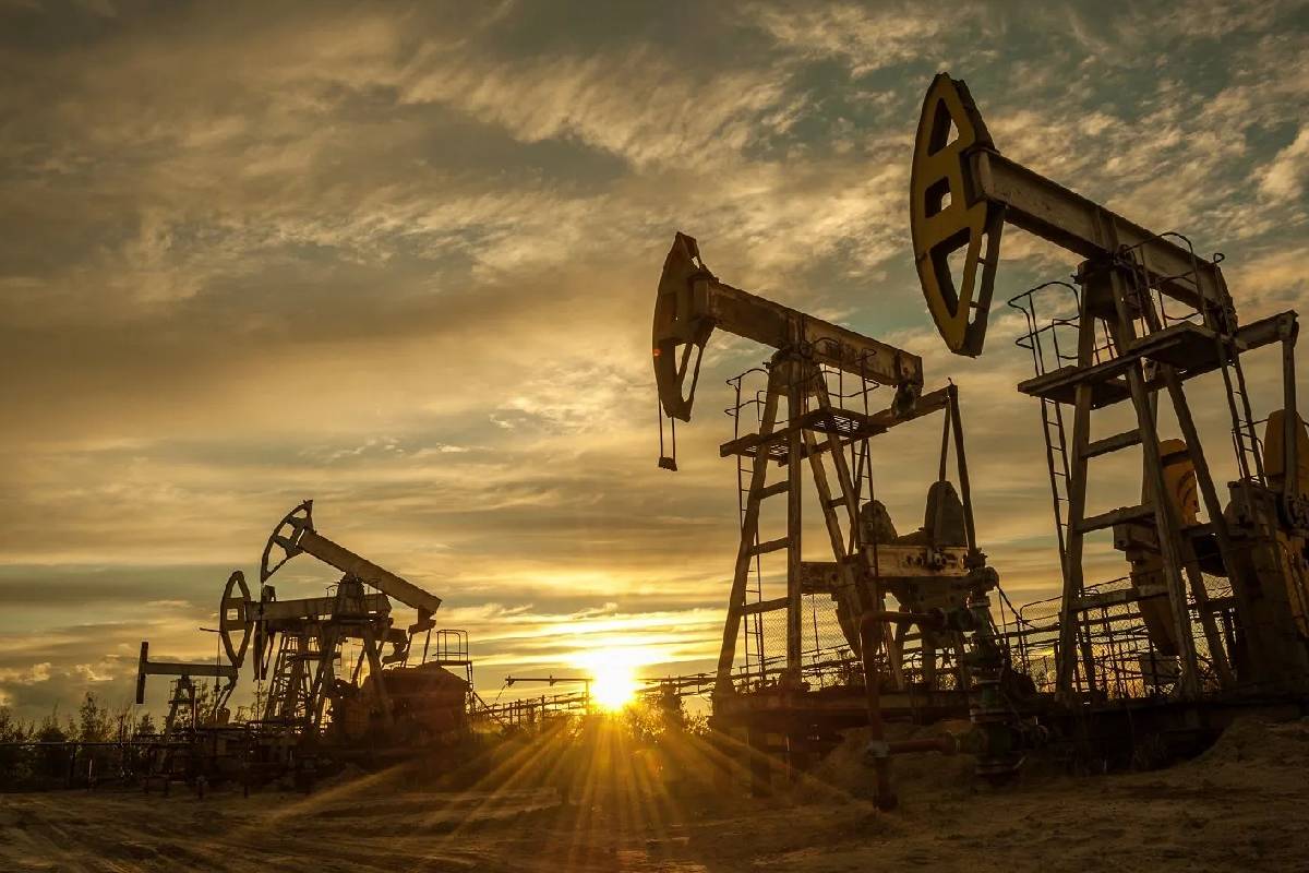 ஈரான் போருக்கு முந்தைய நிலைக்கு சரிந்த எண்ணெய் விலை | Oil Price Falls More Tankers Exit