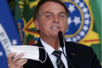 ஜனாதிபதிக்கே இந்த நிலைமையா? கொரோனா விதிமீறலுக்காக அபராதம் விதித்த பிரபல நாடு!