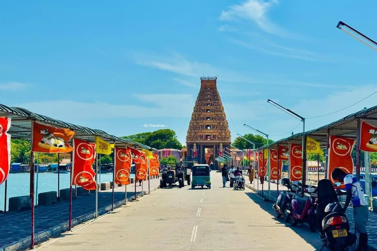 வரலாற்று பிரசித்தி பெற்ற நயினாதீவு ஸ்ரீ நாகபூசணி அம்மன் கொடியேற்றம் இன்று! | Nainativu Nagapooshani Amman Temple Festival 2026 வரலாற்று பிரசித்தி பெற்ற நயினாதீவு ஸ்ரீ நாகபூசணி அம்மன் கொடியேற்றம் இன்று! | Nainativu Nagapooshani Amman Temple Festival 2026