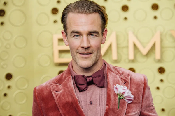 ජනප්‍රිය නළුවෙක් ජිවිතක්ෂයට | James Van Der Beek Dead At 48