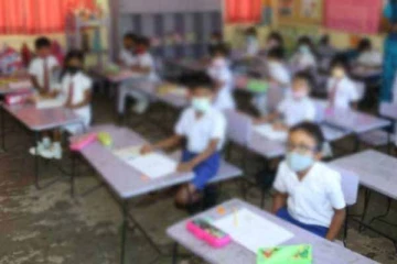 வவுனியாவில் ஆரம்ப பிரிவு ஆசிரியர்கள் இருவருக்கும் பல மாணவர்களுக்கும் கோவிட் தொற்று உறுதி