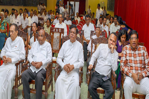ஜே.ஆரின் கொள்கையை பின்பற்றியிருந்தால் இலங்கை இன்று அபிவிருத்தி அடைந்த நாடு: ஜனாதிபதி ரணில் திட்டவட்டம் | Message For Jr Jayawardena 117Th Birth Anniversary