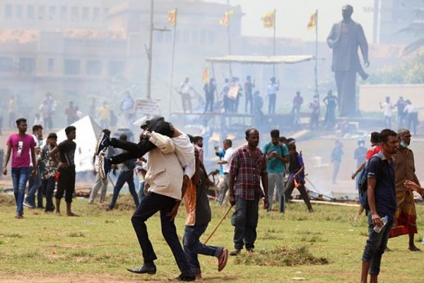 காலி முகத்திடல் வன்முறை- சிரேஷ்ட பிரதி காவல்துறைமா அதிபருக்கு விடுக்கப்பட்ட அழைப்பு! - ஐபிசி தமிழ்