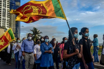 நாட்டின் எதிர்காலம் மிகவும் ஆபத்தானது: சபாநாயகர் எச்சரிக்கை (Video)