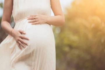 மண்ணெண்ணை அடுப்பு கவிழ்ந்து கர்ப்பிணி பெண் ஒருவர் பலி