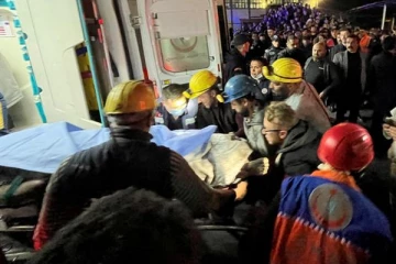 ගල්අඟුරු ආකරයක පිපිරීමකින් 41ක් ජිවිතක්ෂයට - විදෙස් - (VIDEO)