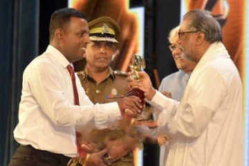விருது வென்ற தமிழ் அரசியல் கைதி!