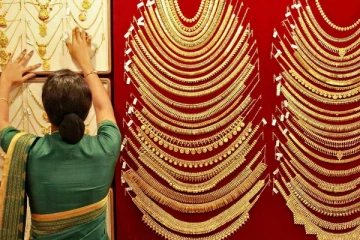 அதிரடியாக குறைந்தது தங்கம் விலை; வாங்க சரியான சந்தர்ப்பம்!