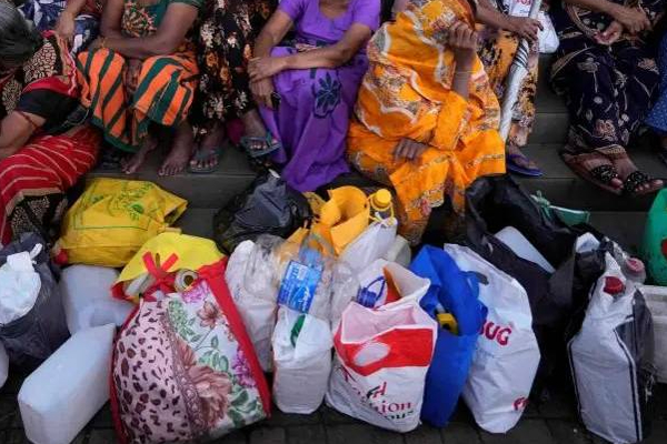 இலங்கையில் 68 சதவீதம் குடும்பங்கள் தொடர்பில் அதிர்ச்சி தகவலை வெளியிட்ட ஐ.நா! | 68 Percent Sri Lankan Families Reduced Their Food