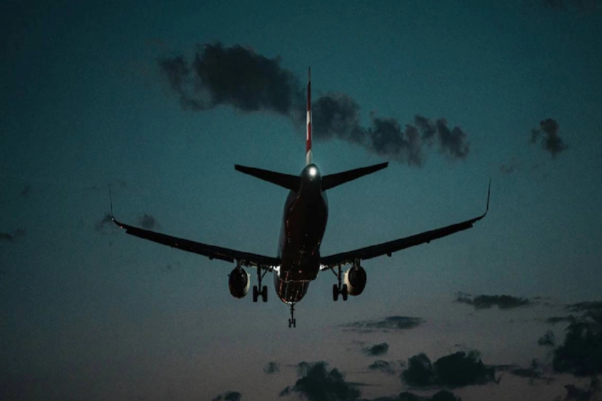 Shanghai-Cancels-Flights-Amid-Typhoon-Dolphin