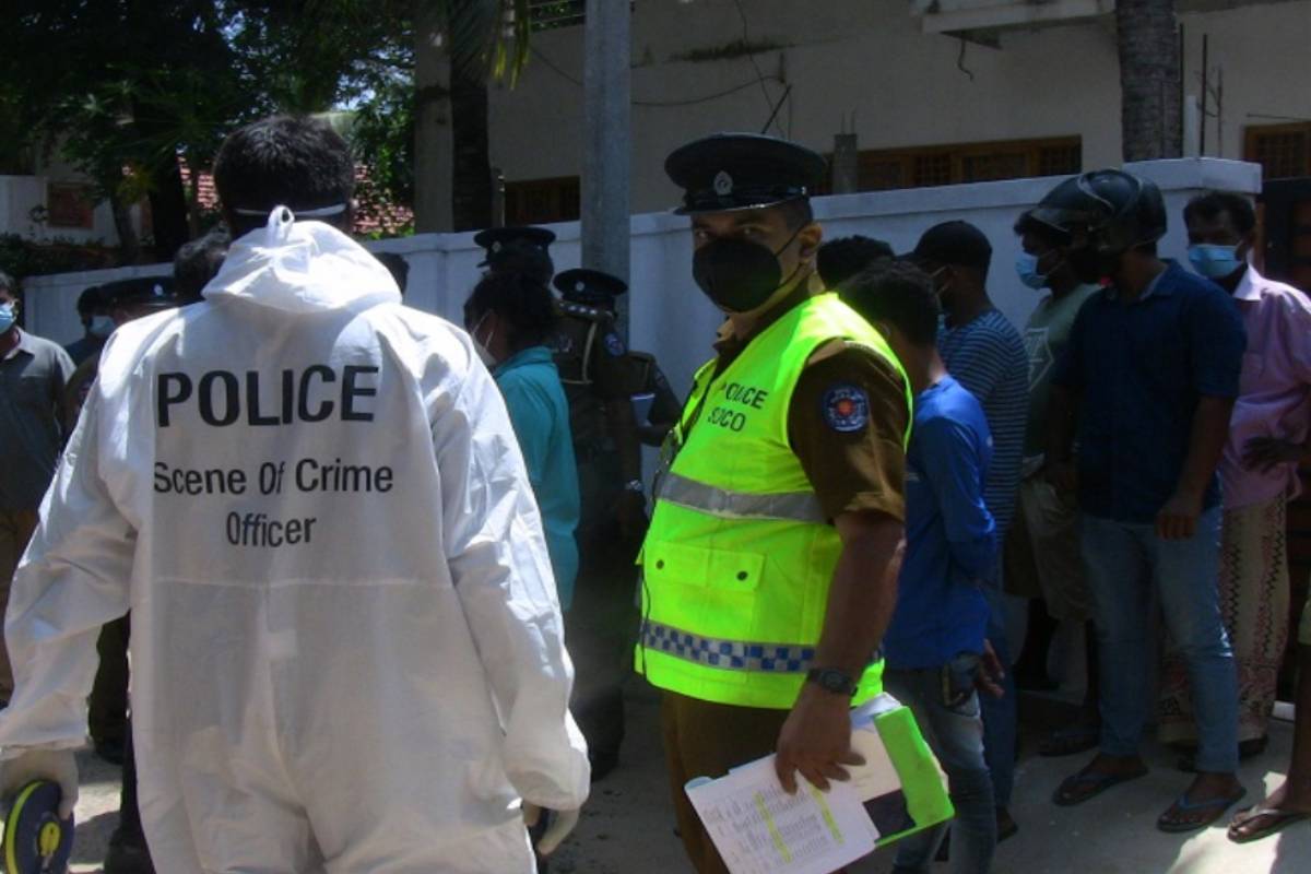 சமையல் எரிவாயு சிலிண்டர் வெடித்து இளம் யுவதி உயிரிழப்பு | Young Woman Dies In Cooking Gas Cylinder Explosion