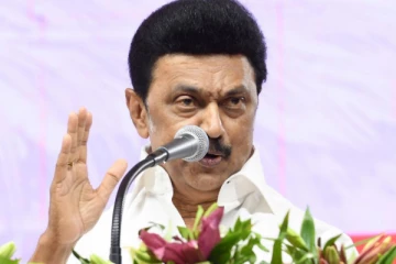 'திமுக ஆட்சியை அகற்ற சதி': தமிழக முதல்வர் பரபரப்பு குற்றச்சாட்டு!