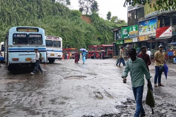 சீரற்ற காலநிலையால் பெரும் அவதியுறும் மலையக மக்கள்..! அதிகாரிகளிடம் முன்வைத்துள்ள முக்கிய கோரிக்கை