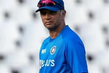 இந்திய அணி பயிற்சியாளர் ராகுல் டிராவிட்டுக்கு கொரோனா!