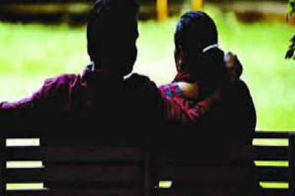 பெண்ணைக் கொன்று தோட்டத்தில் புதைத்த கொடூரன்! | Illegal Relesoion Killed The Woman