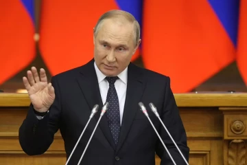 உக்ரைன் விவகாரத்தில் யார் தலையிட்டாலும் அணுகுண்டு வீசுவேன்: புடின் பகிரங்க எச்சரிக்கை