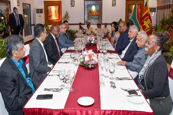 சிறில் ரமபோஷா மற்றும் ரணில் விக்ரமசிங்க-Cyril Ramaphosa and Ranil Wickramasinghe சிறில் ரமபோஷா மற்றும் ரணில் விக்ரமசிங்க-Cyril Ramaphosa and Ranil Wickramasinghe