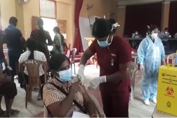 வவுனியாவில் ஆசிரியர்களுக்கான இரண்டாம் டோஸ் கோவிட் தடுப்பூசிகள் ஏற்றும் நடவடிக்கை ஆரம்பம்