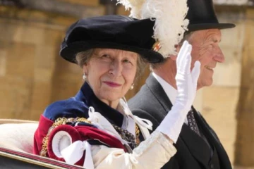 பிரித்தானிய இளவரசி அன்னே மருத்துவமனையில் அனுமதி!