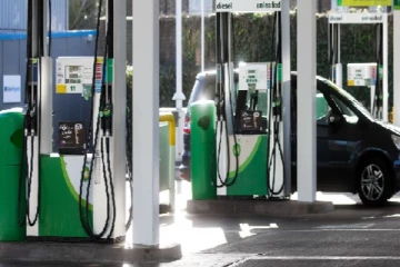 மக்களுக்காக வரியை குறைத்த அவுஸ்திரேலிய அரசு