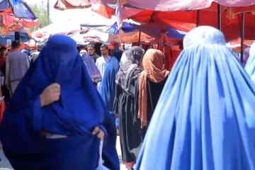 ඔබත් මෙහෙම රටක ජීවත්වෙන කාන්තාවක් වෙන්න හිතන්නවත් එපා.. ඇෆ්ගන් කාන්තාවන් ගැන ඇහෙන සංවේදි කතාවා...