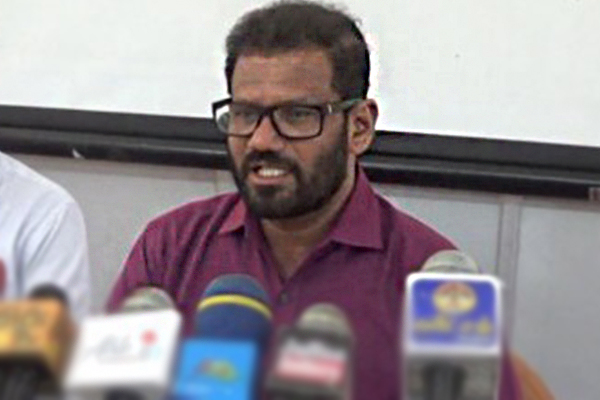 சமஷ்டி முறையிலான அதிகாரப் பகிர்வின் மூலமே தமிழ் மக்கள் நின்மதியாக வாழ முடியும்: லவகுசராசா வலியுறுத்து | Jaffna Press Meet Kandumani Lavakusarasa