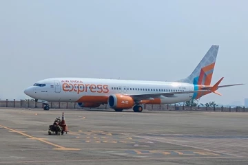 திடீர் தொழில்நுட்ப கோளாறால் ஏர் இந்தியா ரத்து ; பயணிகள் கடும் அவதி