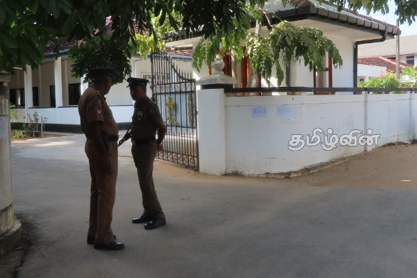 நிதி மோசடி தொடர்பில் கைதான கணக்காளருக்கு நீதிமன்றம் பிறப்பித்த உத்தரவு(Photos) | Accountant Arrested Kalmunai Municipal Fraud